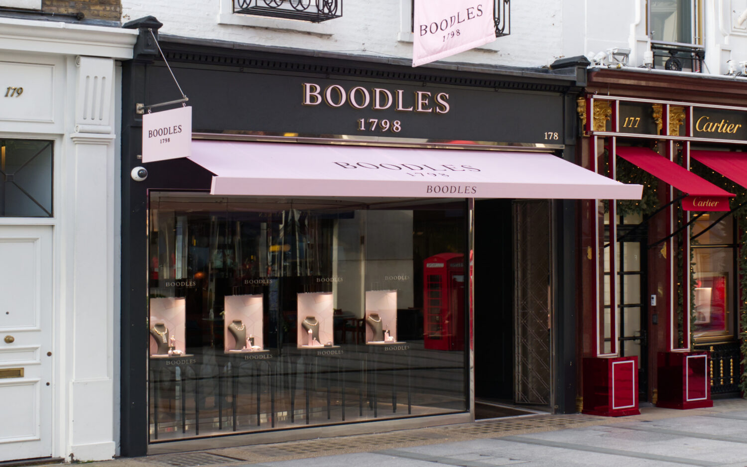 SQ2 awning Boodles