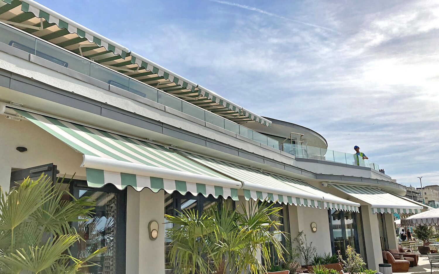 Maderia Drive awnings
