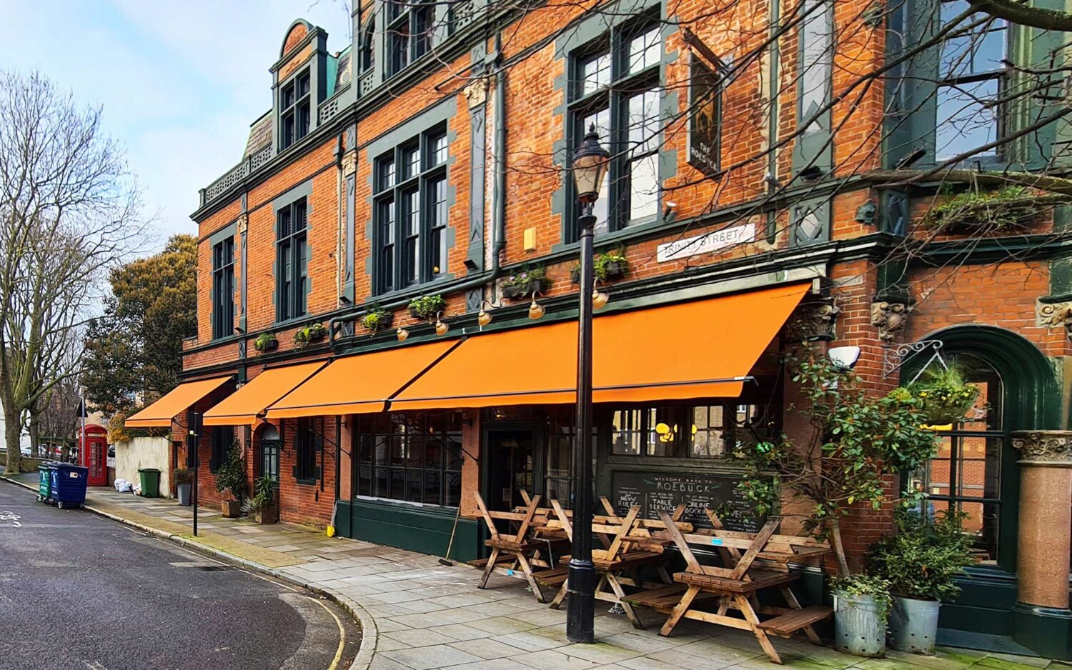 Pubs and Bars Awnings