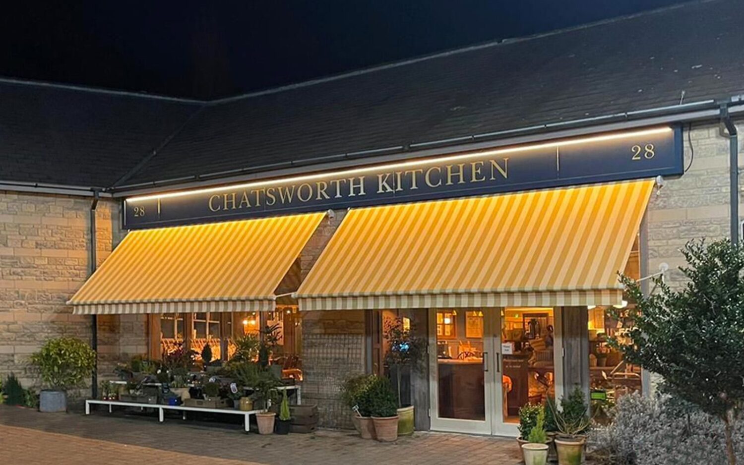 Greenwich awnings Chatsworth Kitchen