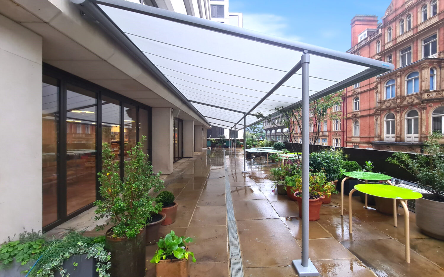 retractable terrace awnings
