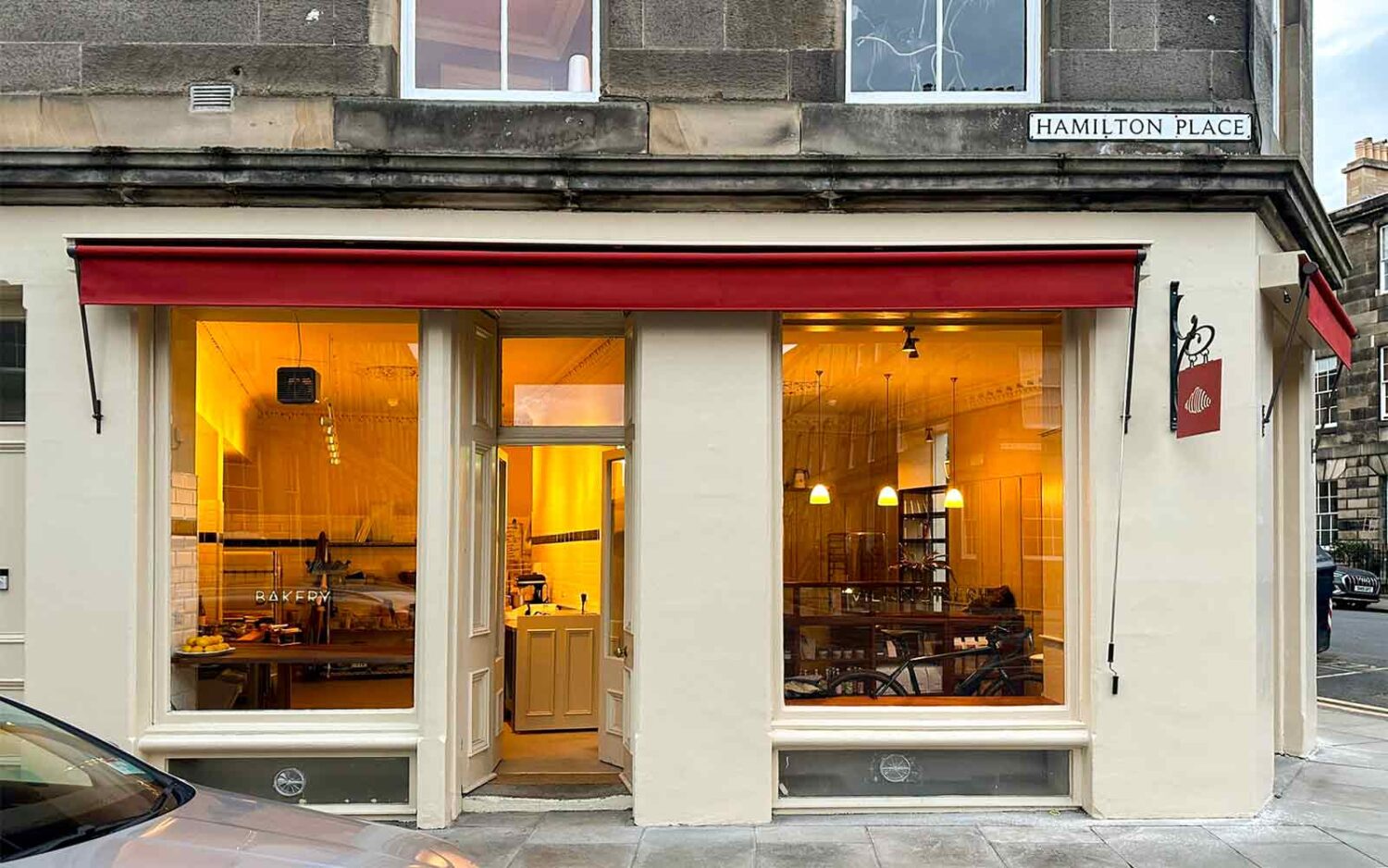 Retractable-Awnings-Lannan-Bakery-Edinburgh