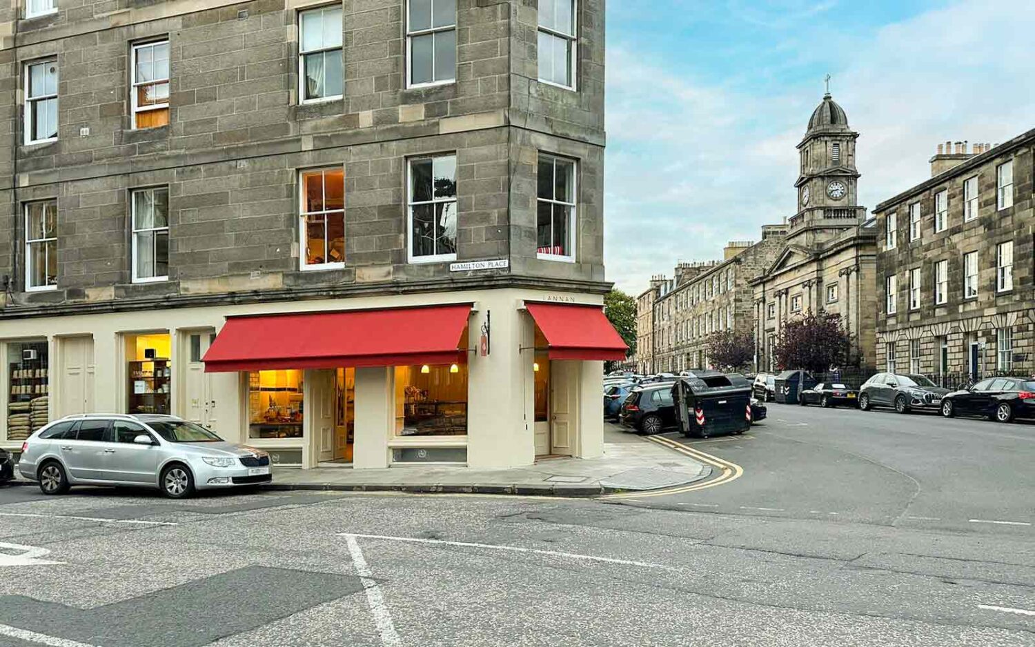 Shop-Front-Awnings-Lannan-Bakery-Edinburg