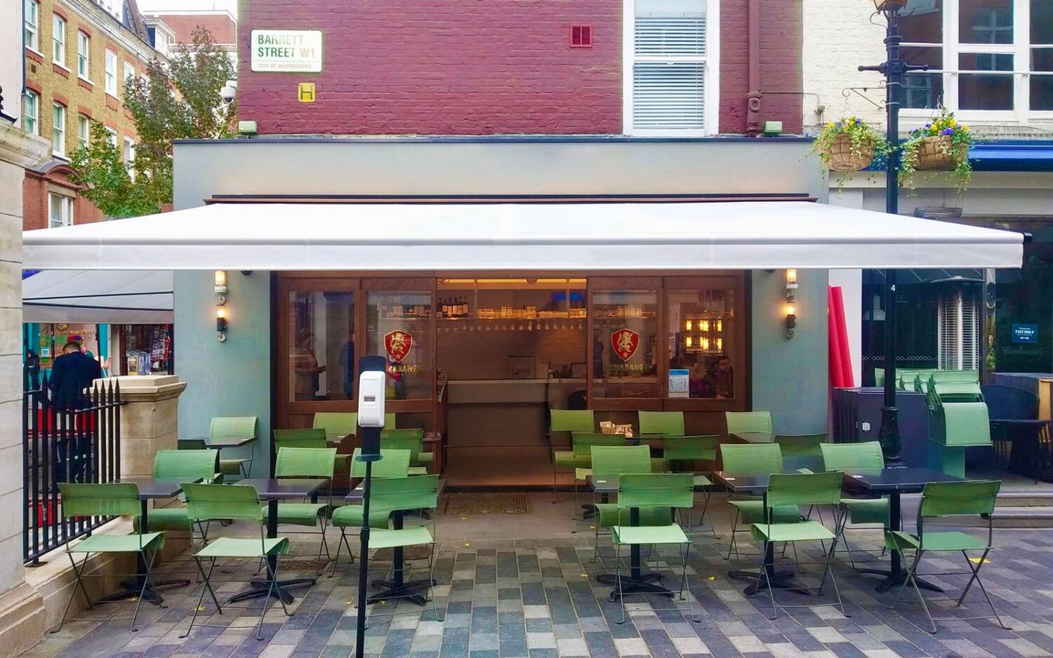 Greenwich Cantilever Awning